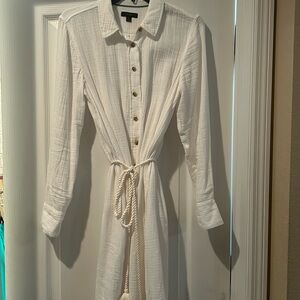 White cotton long sleeve J Crew dress with removable slip size M